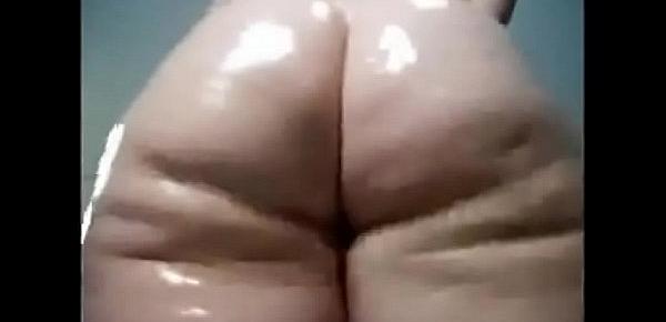  virgo peridot twerking her big booty